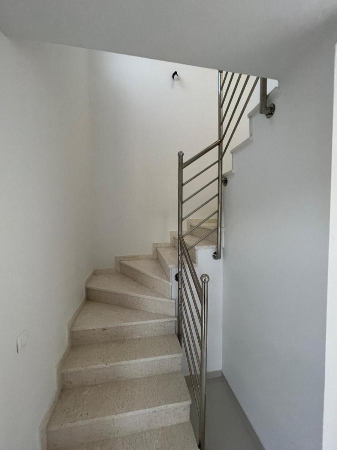 Residence Doli Vrsi Luaran gambar