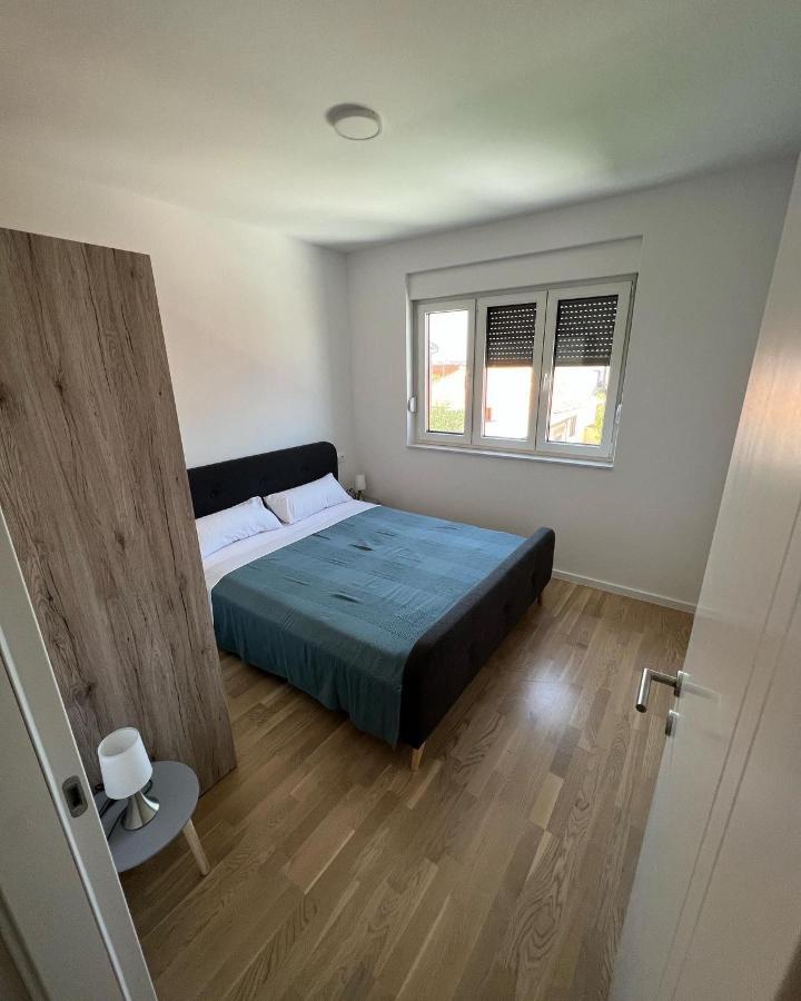 Residence Doli Vrsi Luaran gambar